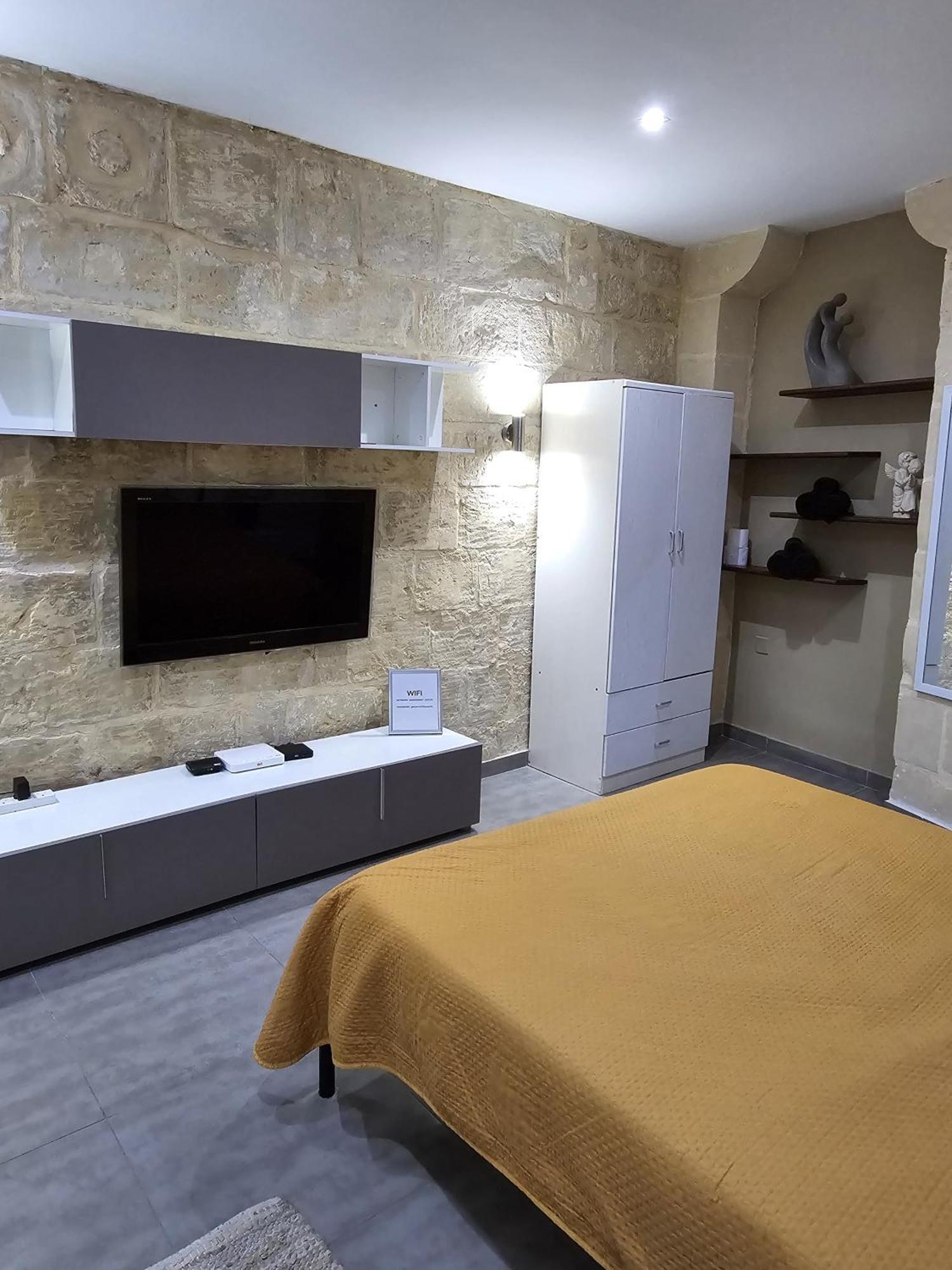 Sqaq Numru 1 Accomodation Hotel Rabat Kültér fotó